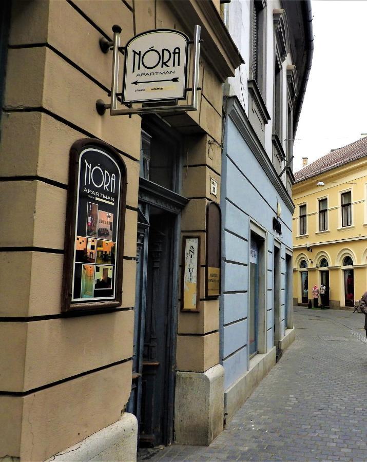 Nora Studio Apartman - Eger Lejlighed Eksteriør billede